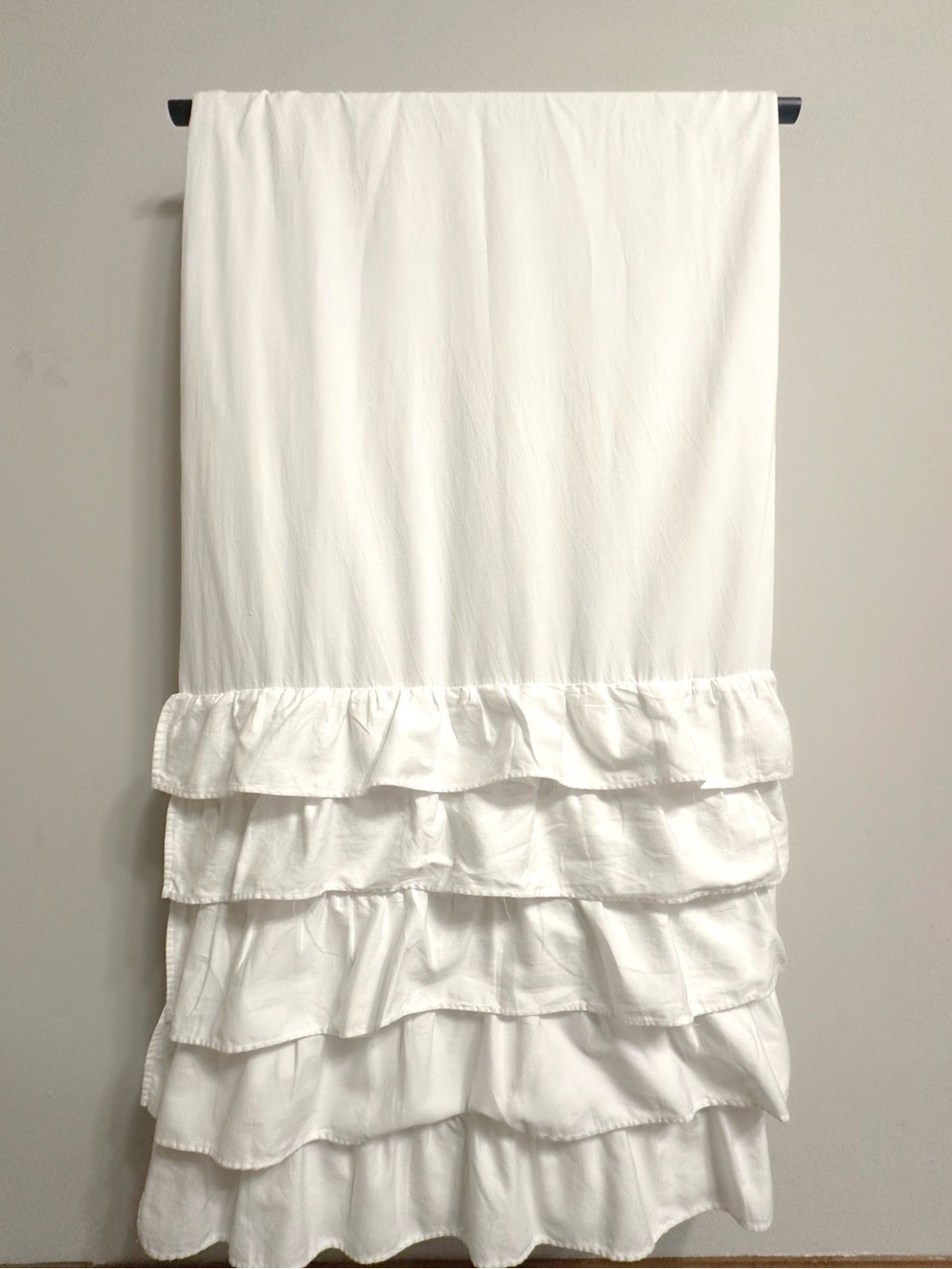 Pottery Barn Kids // White Tiered Ruffled Blackout Curtain -Set of 2 (43" x 59")